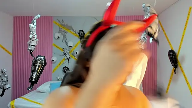 samy_19_'s Live XXX Chat