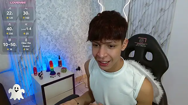 OLIIVER_TAY's Live XXX Chat