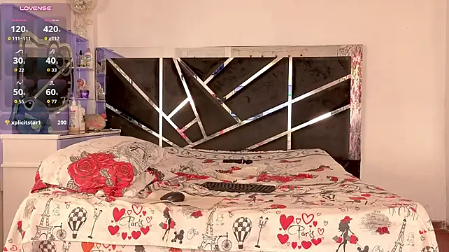 fire_lovex Adlı Modelin Canlı XXX Sohbeti