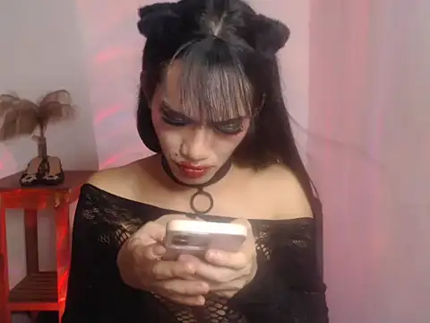 Queen_Haliyah Live XXX-chat