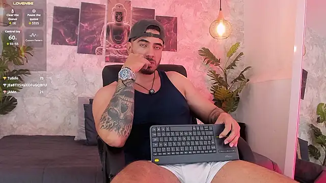 Nate_franco Show in webcam
