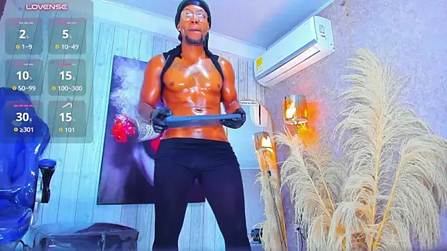 Chat +18 de RicoBrown777_ ao vivo