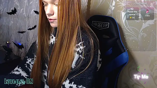 Charm-Doll's Live XXX Chat