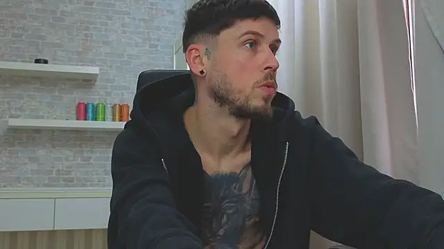 Chat +18 de JonahShaw ao vivo