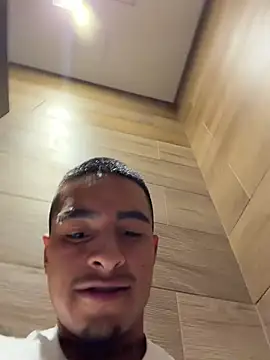 Онлайн чат XXX willclayy
