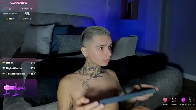 Ian_Castillo_ Live XXX-Chat