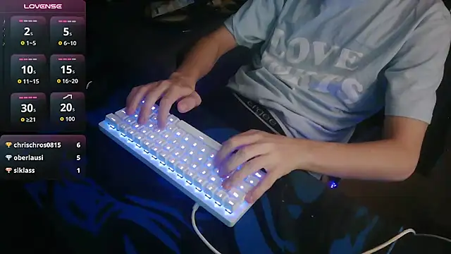 Theo19cmgerman Show Webcam