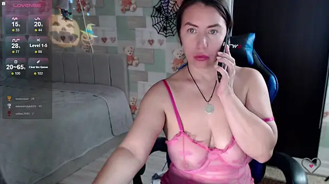 Korolek12's Live XXX Chat