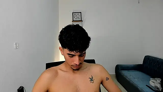 lindanx_vip Chat XXX in diretta