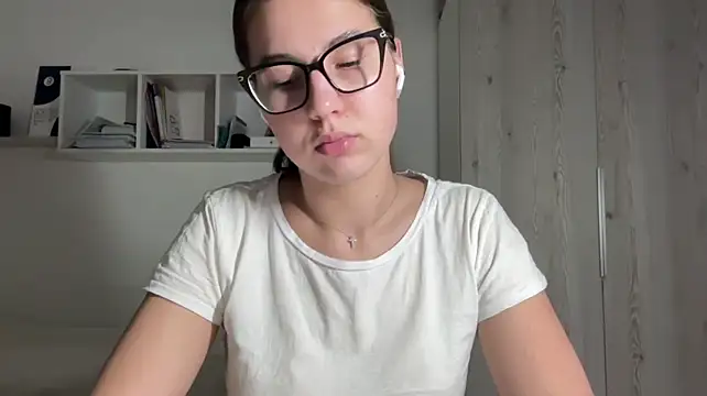 دردشة rubymoonv الجنسية المباشرة