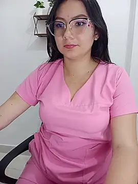 Chat XXX en directo de mia_nala