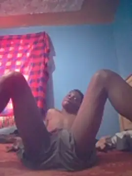 Živý XXX chat Africancuteboy7