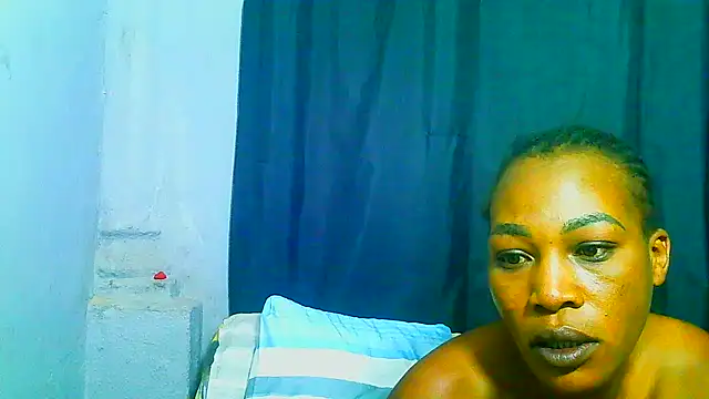 freaky_naughty লাইভ XXX চ্যাট