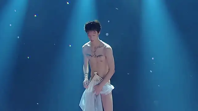 แชท XXX สดของ TNT-888