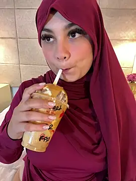 _anjum_のライブXXXチャット