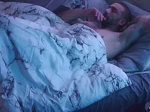 CloudyCock9's Live XXX Chat