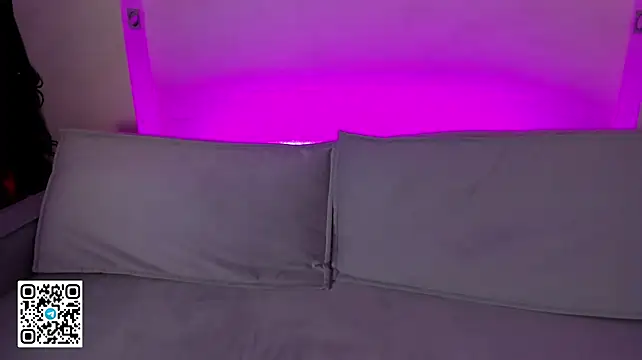 Anellyball's Live XXX Chat
