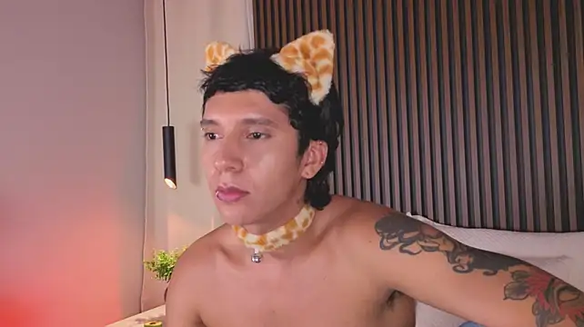 JacoboSwam Live XXX-chat