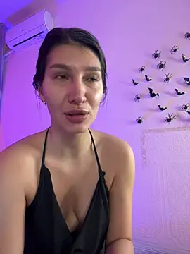 צ'אט XXX בשידור חי של RussianGirls_