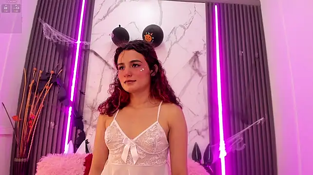 Онлайн чат XXX petite_phoenix
