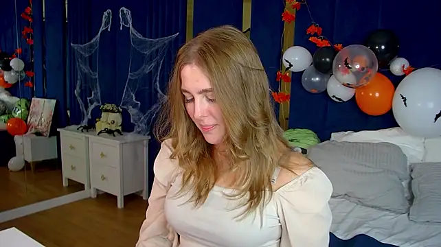 EllaBells Chat XXX in diretta
