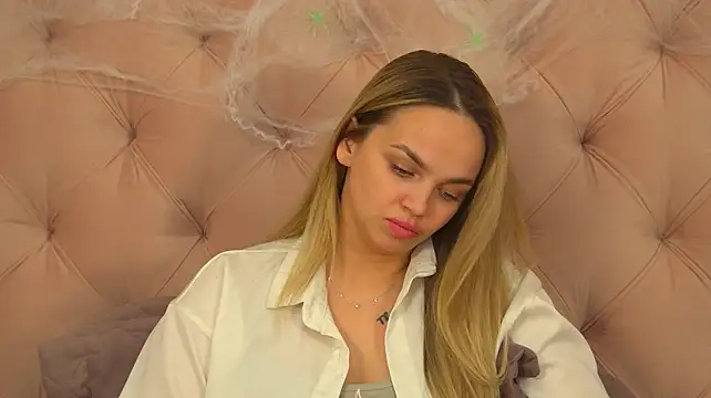 AnitaVenture's Live XXX Chat