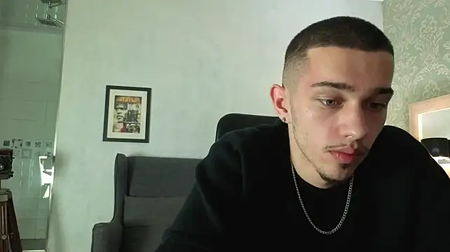 Chat +18 de KaydenDrew ao vivo
