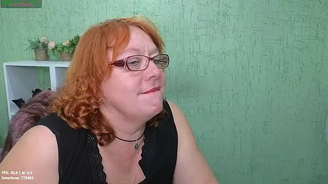 Chat +18 de Fara_Flutte ao vivo