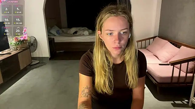 Živý XXX chat One_On_Mllion