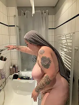 XXX chat uživo modela Monageil