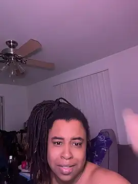 reecieofficial's Live XXX Chat