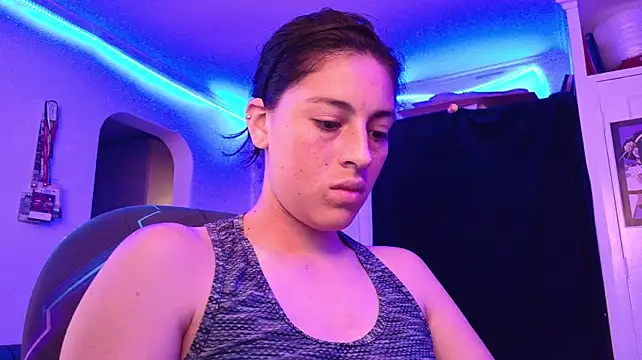 دردشة moon_winy الجنسية المباشرة