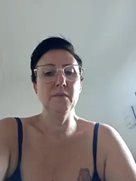 MILEIDE980 – Naživo XXX chat