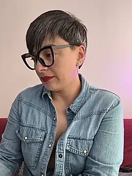Chat XXX en directo de kat_paradise