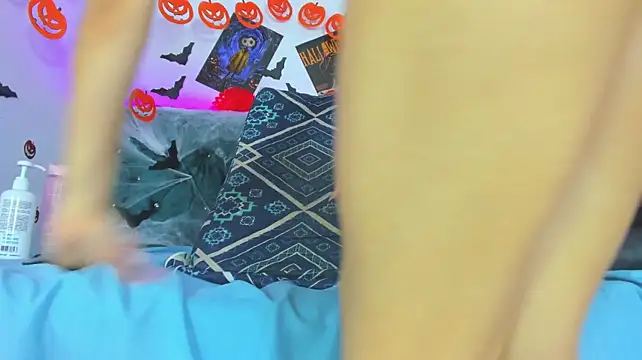Roxanna_0 라이브 XXX 채팅