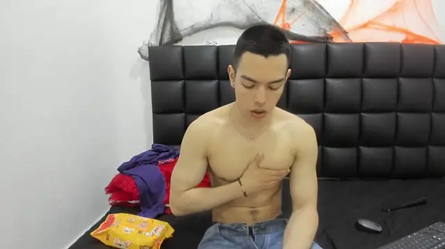 Turjan_Sultan live XXX chat
