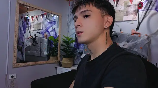 Axel_Ryder 现场XXX聊天