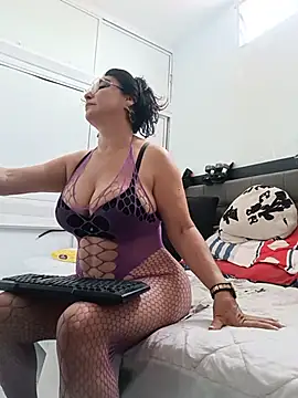 دردشة katysquirtdirty الجنسية المباشرة