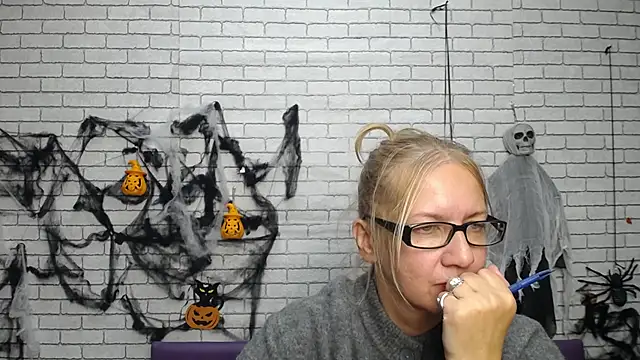 MelisaWorld's Live XXX Chat