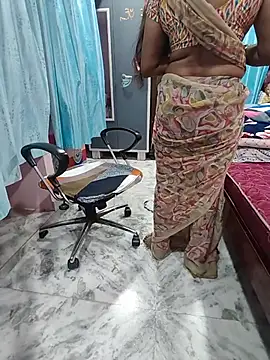 Chatroom XXX en direct de kruthika-telugu