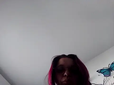 lorenza2679's Live XXX Chat