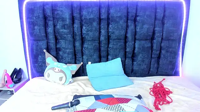 Aurora_Doll_'s Live XXX Chat