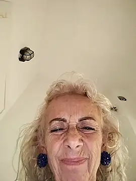 clarabell4 라이브 XXX 채팅