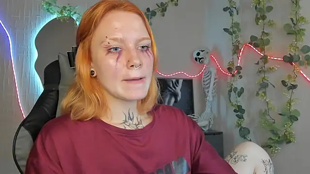 Elastikisss' Live XXX Chat
