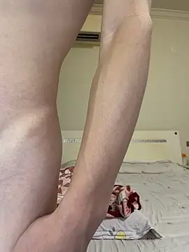 llkiki live XXX chat