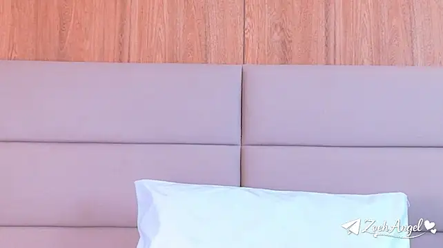 Živý XXX chat ZoehAngel