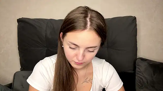 LoraDavi 라이브 XXX 채팅