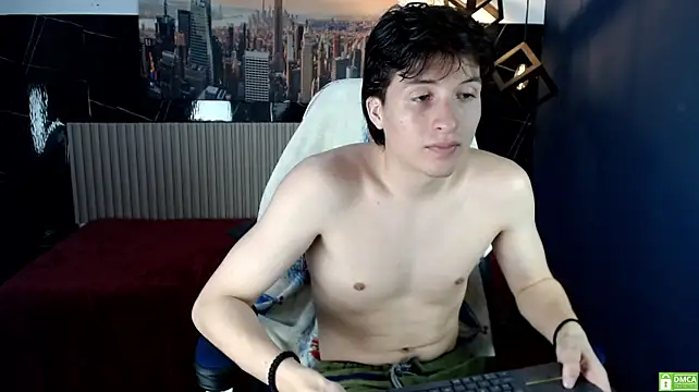 Marcoviolet live XXX chat