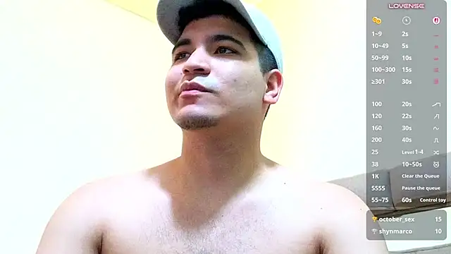 Callme_Apolo Adlı Modelin Canlı XXX Sohbeti