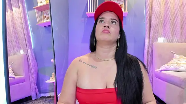 LenaRuiz_'s Live XXX Chat